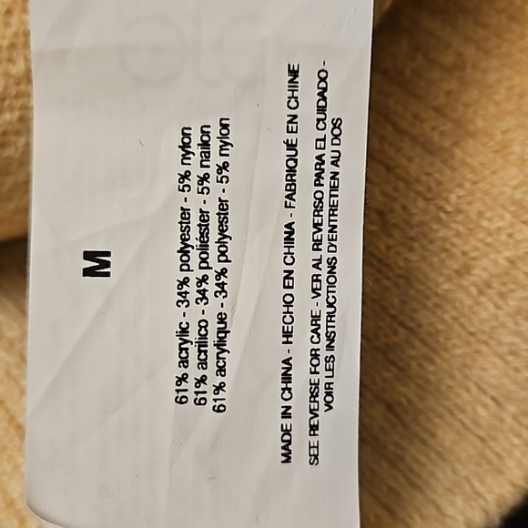 Christian Siriano New York Pointelle Sleeve Sweater - Picture 8 of 9